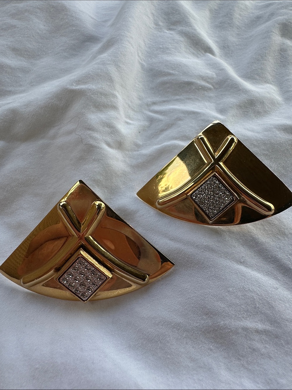 Gold Tone Statement Fan-Shaped Clip Earrings